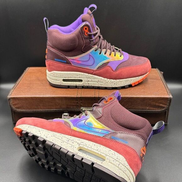 Nike Wmns Air Max 1 Mid Sneakerboot 'Deep Burgundy Iridescent' - Picture 5 of 10
